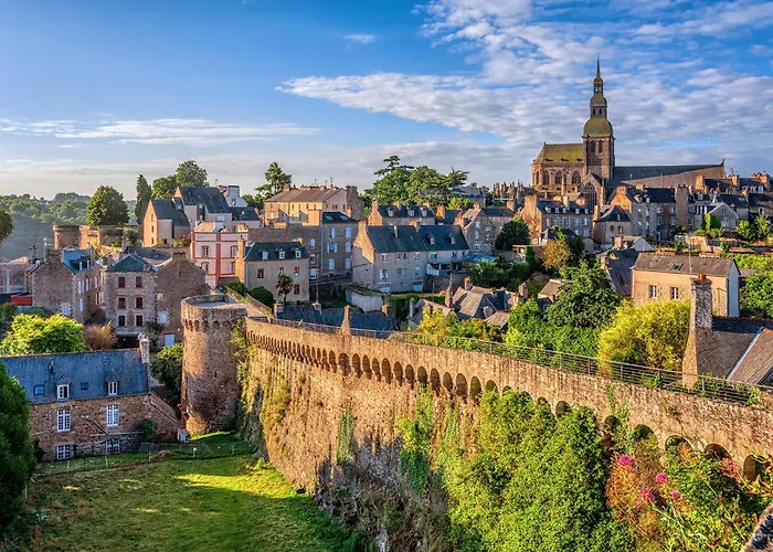 Demeures & Chateaux - Hotel De La Porte Saint-Malo - Dinan